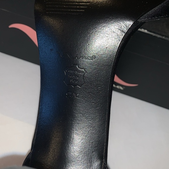 BNWOT Nina Ricci “Reena” Luster Black Heel 3” - Picture 9 of 11